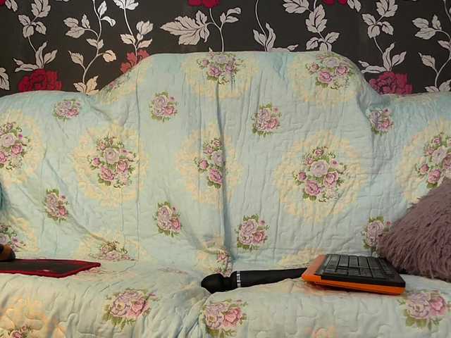 KlaraMuse's BongaCams show and profile