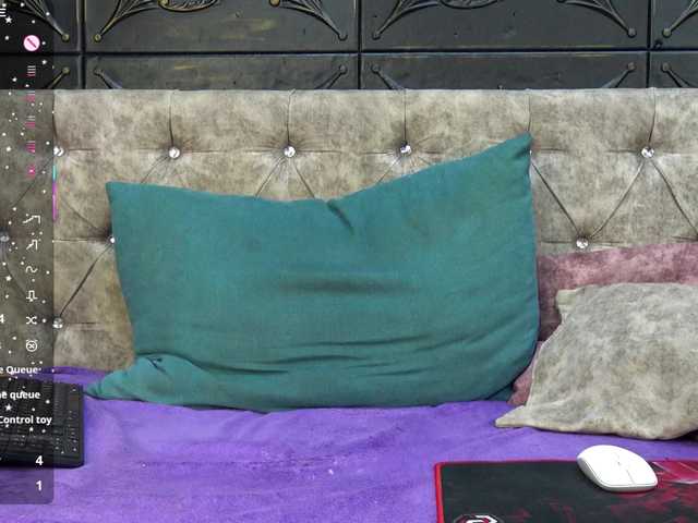 KlaraMuse's BongaCams show and profile