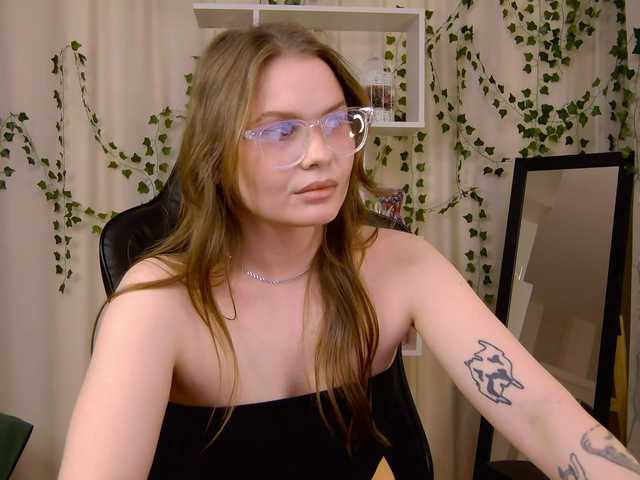 Kate-mermaid's BongaCams show and profile