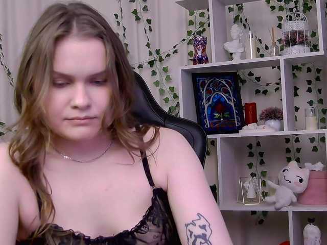Kate-mermaid from BongaCams