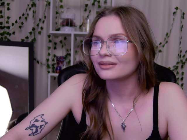 Kate-mermaid's BongaCams show and profile