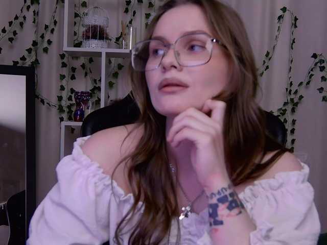 Kate-mermaid's BongaCams show and profile