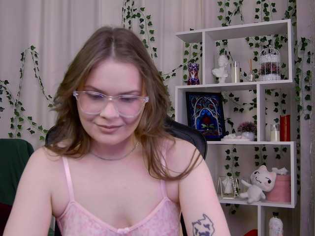 Kate-mermaid's BongaCams show and profile