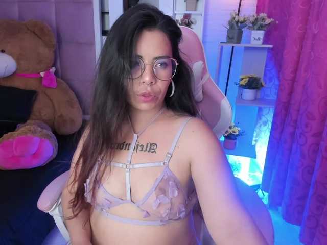 LianyTaylor's BongaCams show and profile