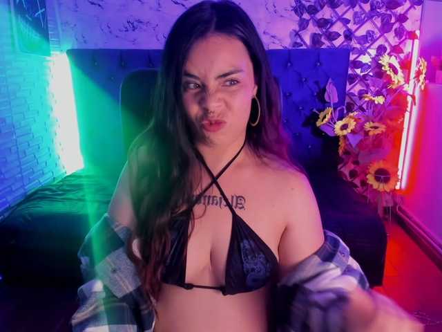 LianyTaylor's BongaCams show and profile