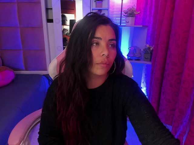 LianyTaylor's BongaCams show and profile