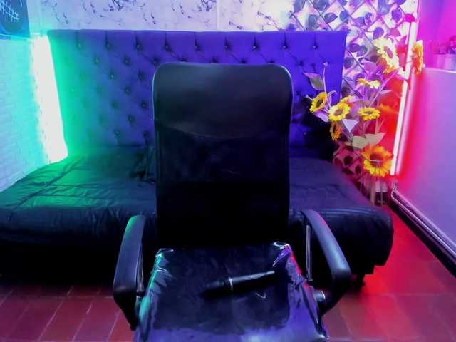 LianyTaylor's BongaCams show and profile