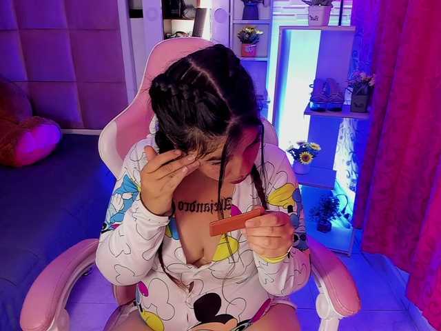 LianyTaylor's BongaCams show and profile