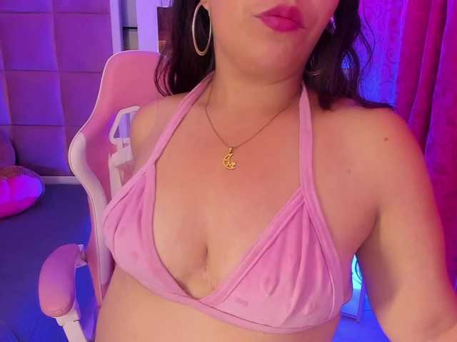 LianyTaylor's BongaCams show and profile