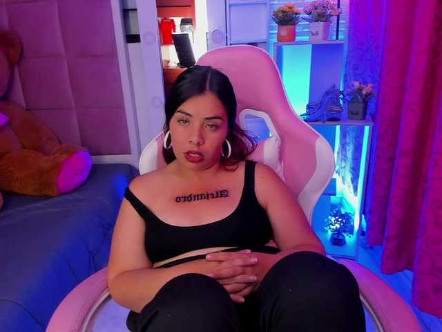 LianyTaylor's BongaCams show and profile