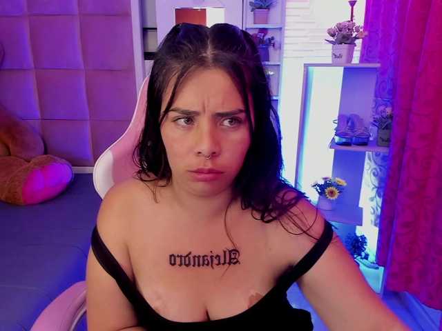 LianyTaylor's BongaCams show and profile