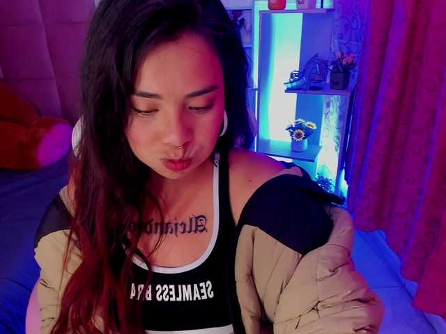 LianyTaylor's BongaCams show and profile