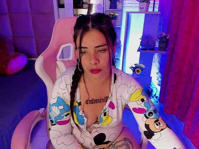 LianyTaylor LianyTaylor