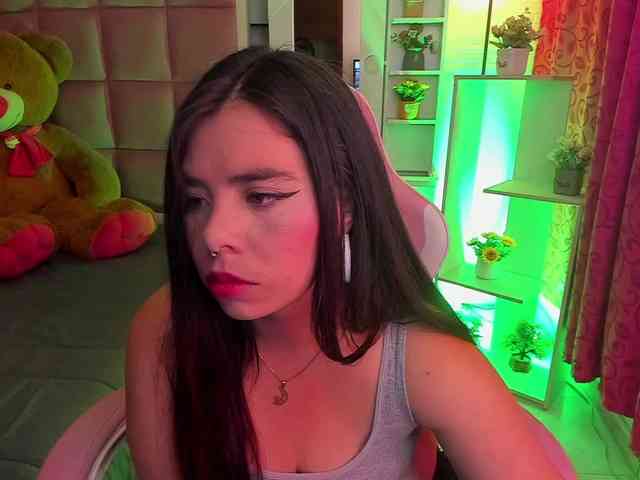 LianyTaylor LianyTaylor