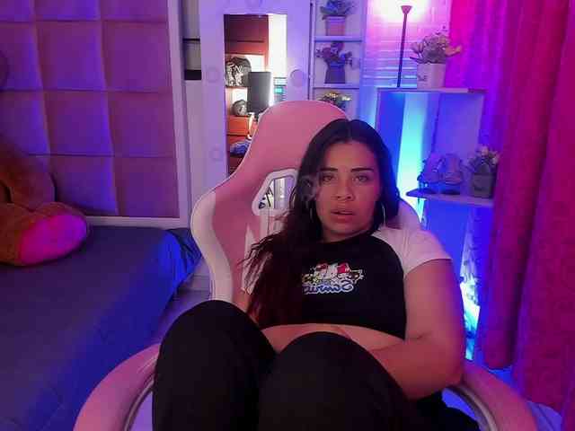 LianyTaylor LianyTaylor