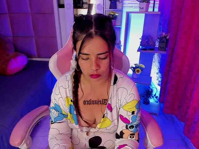 LianyTaylor LianyTaylor