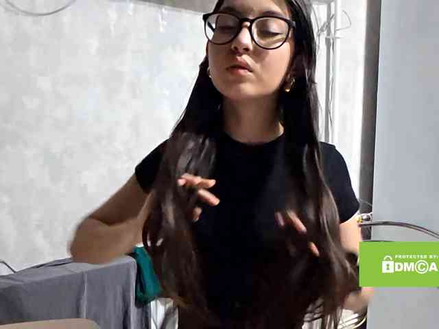 RozanneLafromboise webcam