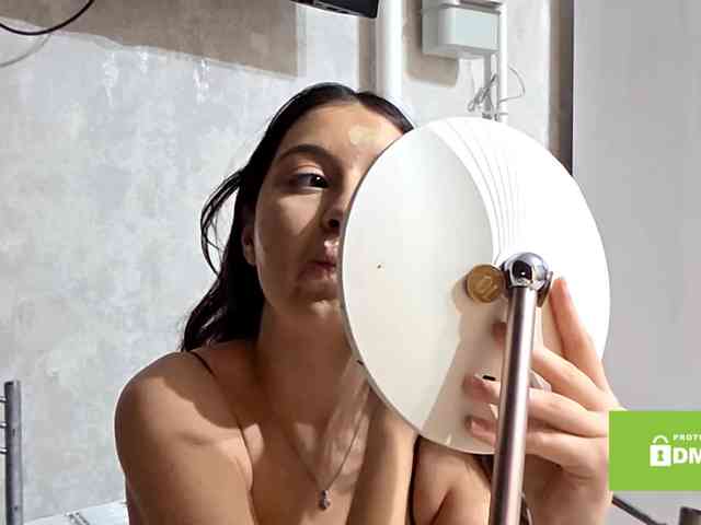 RozanneLafromboise webcam