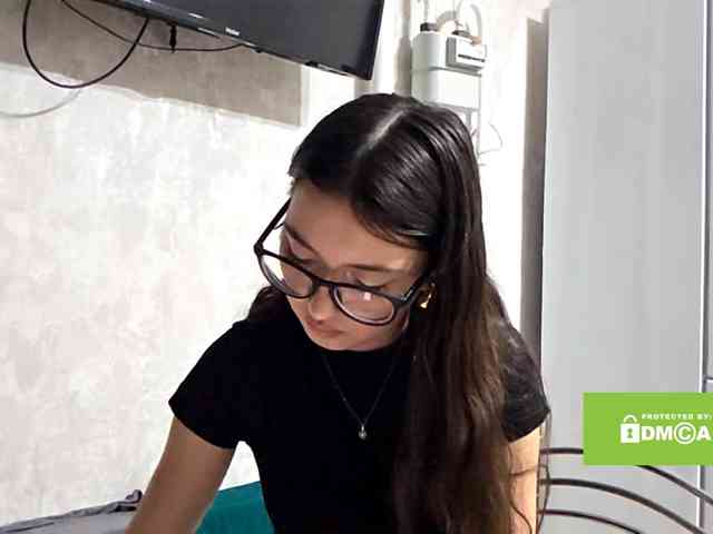 RozanneLafromboise webcam