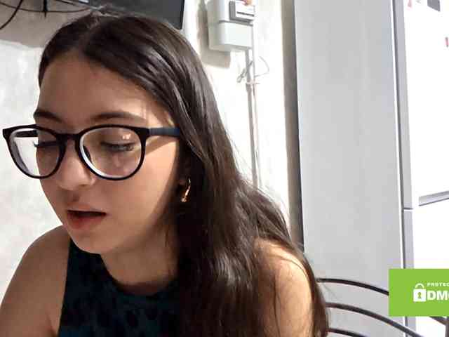 RozanneLafromboise webcam