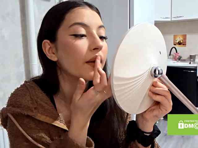 RozanneLafromboise webcam