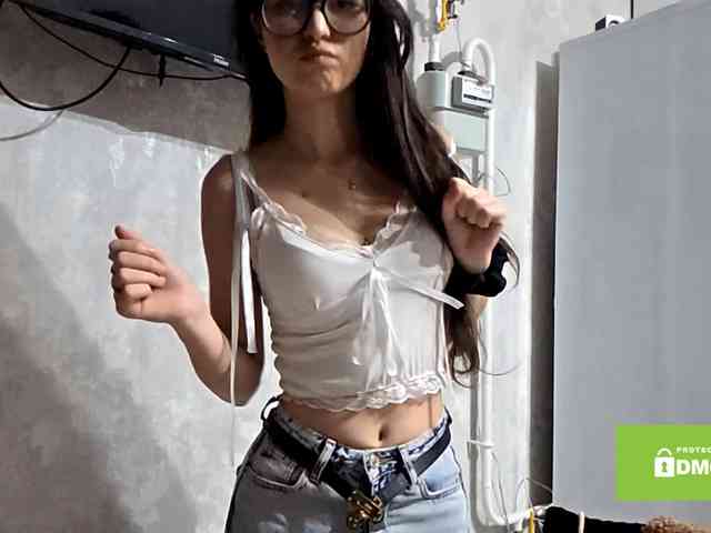 RozanneLafromboise webcam