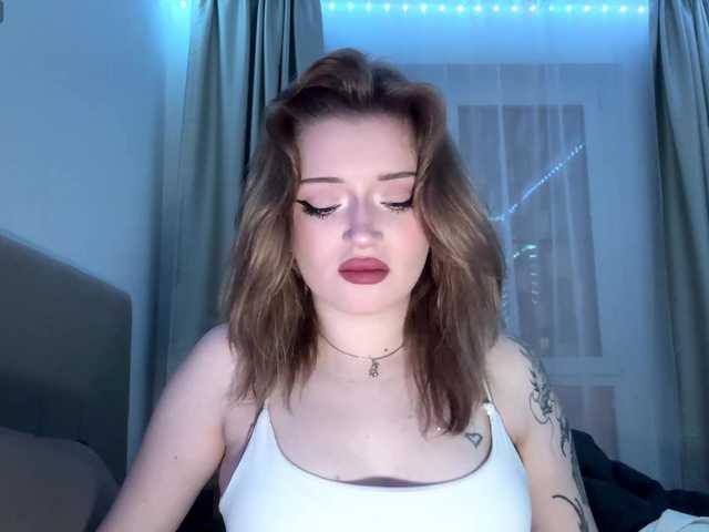 CarolBeinlich from BongaCams