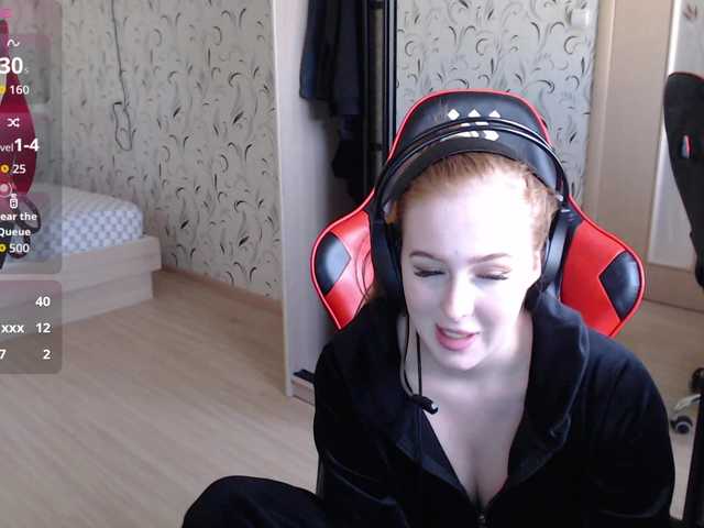 Lisichka4's BongaCams show and profile