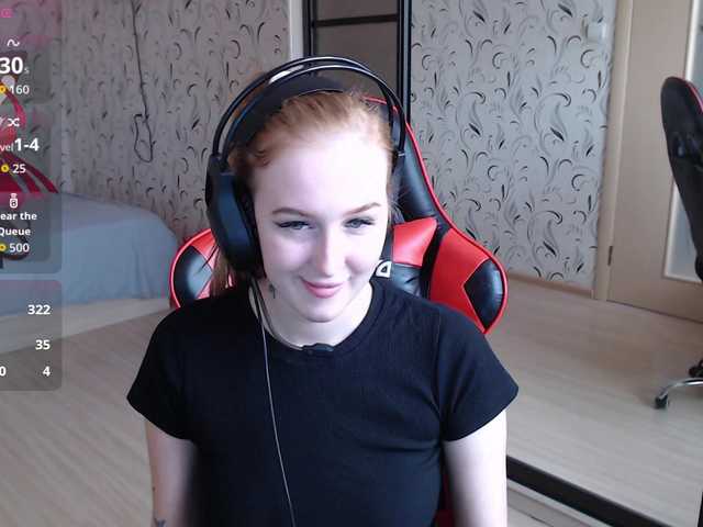 Lisichka4's BongaCams show and profile