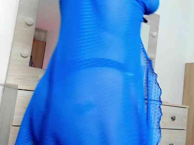 khristenCollins webcam