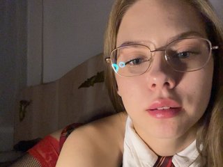 Kiki-77 Porn Show