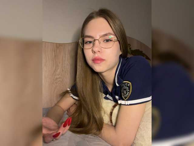 Kiki-77 webcam stream