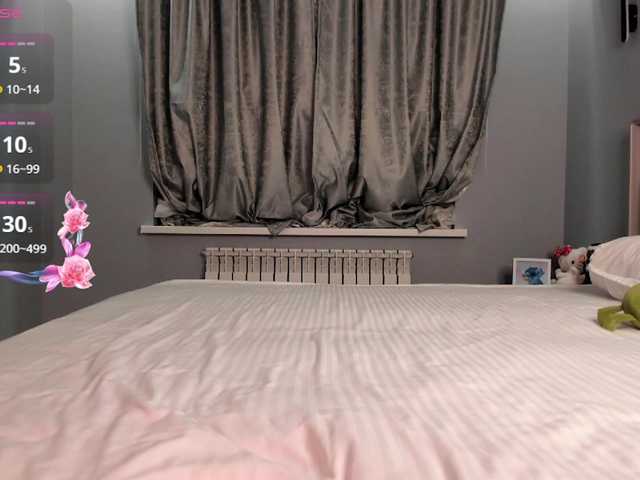 mikkylovely's BongaCams show and profile