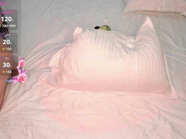 mikkylovely – webcam model profile photo