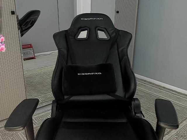 mikkylovely's BongaCams show and profile