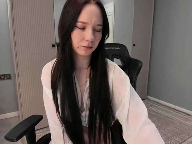 mikkylovely's BongaCams show and profile