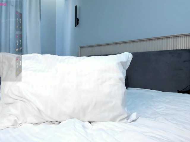 mikkylovely webcam stream