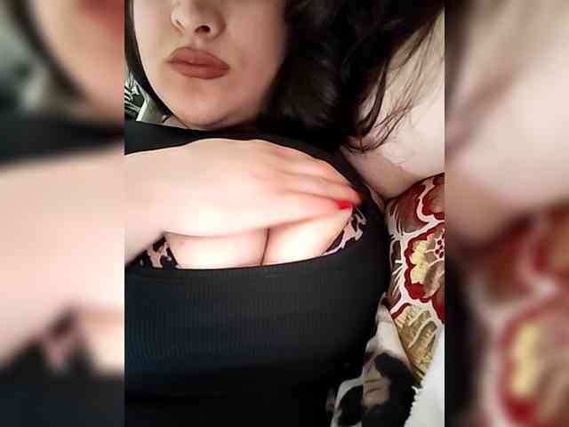 BlackWhite2000 Live Webcam on BongaCams