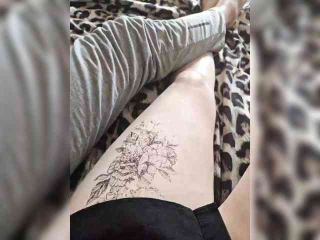 BlackWhite2000 webcam