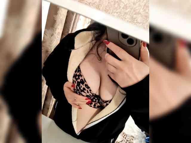 BlackWhite2000 webcam