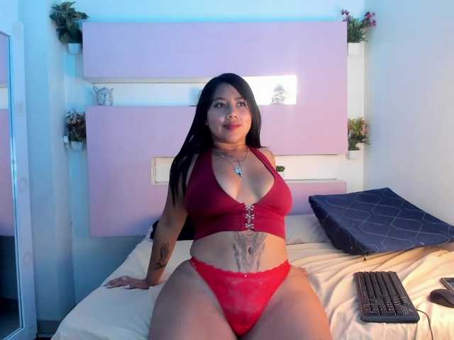 Sara-lux's BongaCams show and profile