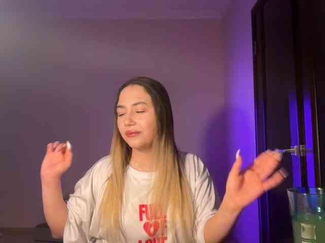 VenusVibe Live Webcam on BongaCams