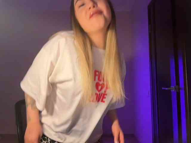 VenusVibe Live Webcam on BongaCams