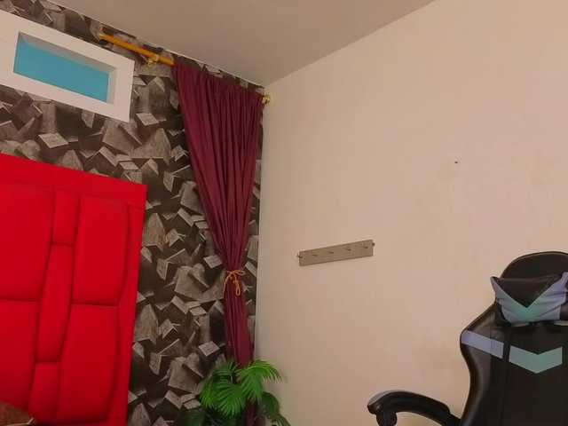 marladaze's BongaCams show and profile