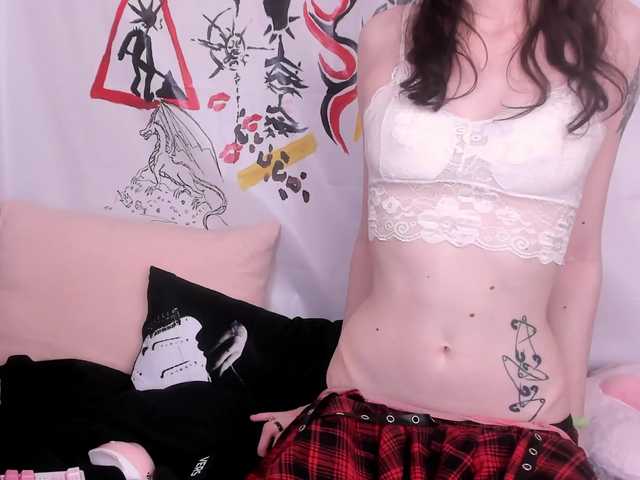 NessaV's BongaCams show and profile