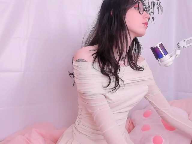 NessaV's BongaCams show and profile