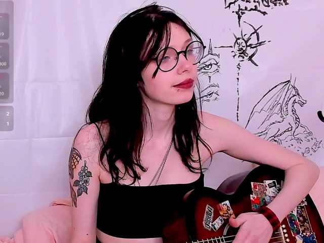 NessaV's BongaCams show and profile