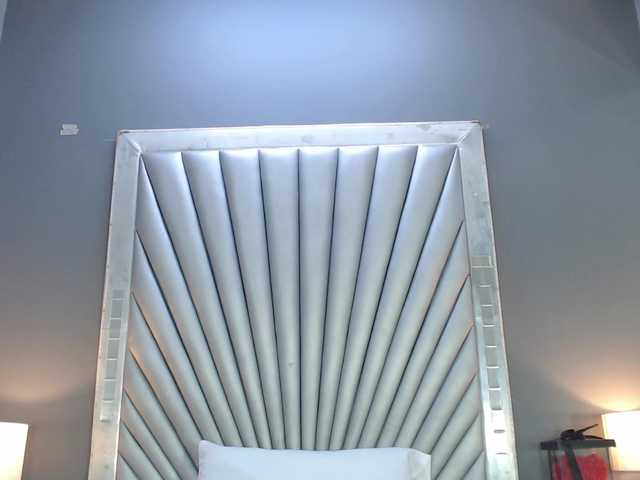 KiaraEverly —  DOMI ON  Sweet and hot, totally ready for you  LET'S HAVE FUN IN AN EXCLUSIVE PRIVATE  BLOWJOB @remain 