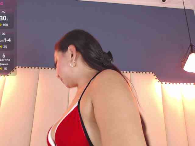 KiaraEverly KiaraEverly