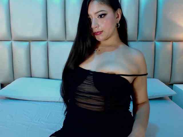 KiaraEverly KiaraEverly